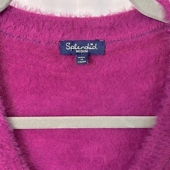 SPLENDID Fuzzy V-Neck  Pullover Sweater, Size M - Picture 3 of 7